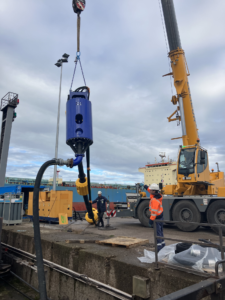 Dredging in difficult conditions