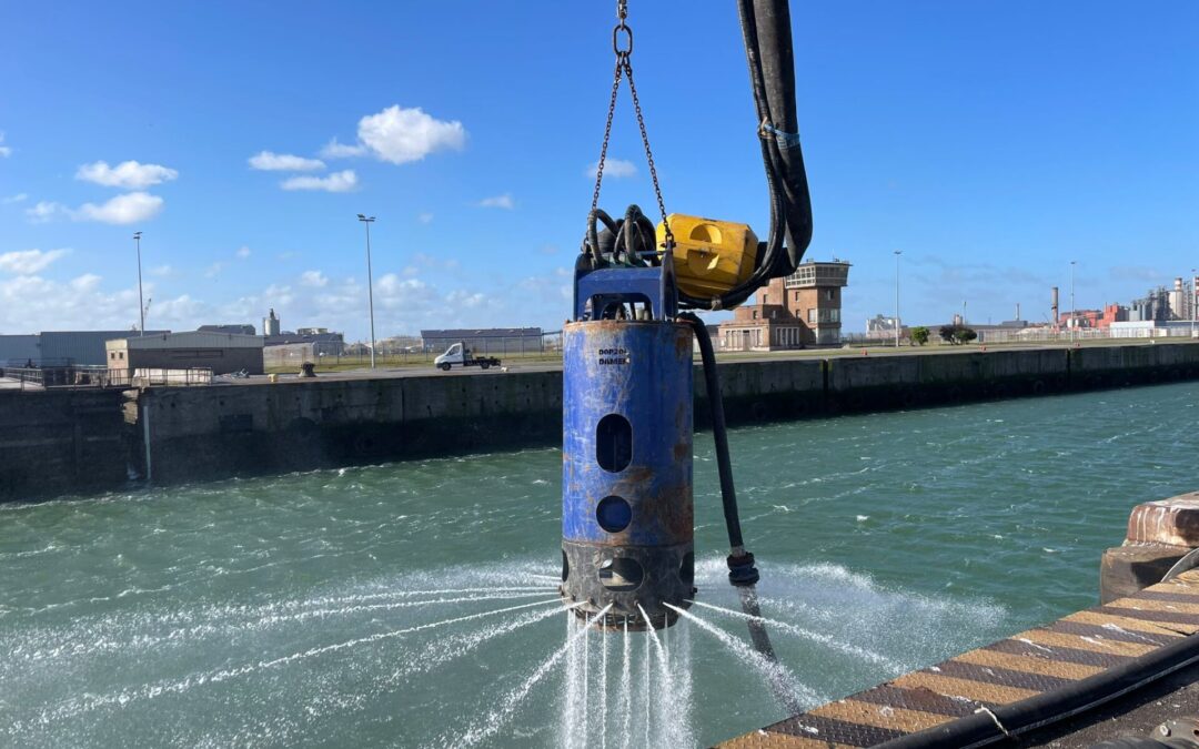 Dredging Charles De Gaulle