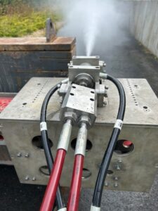 4.000bar pump, cutting an average jacket pile in less than an hour.